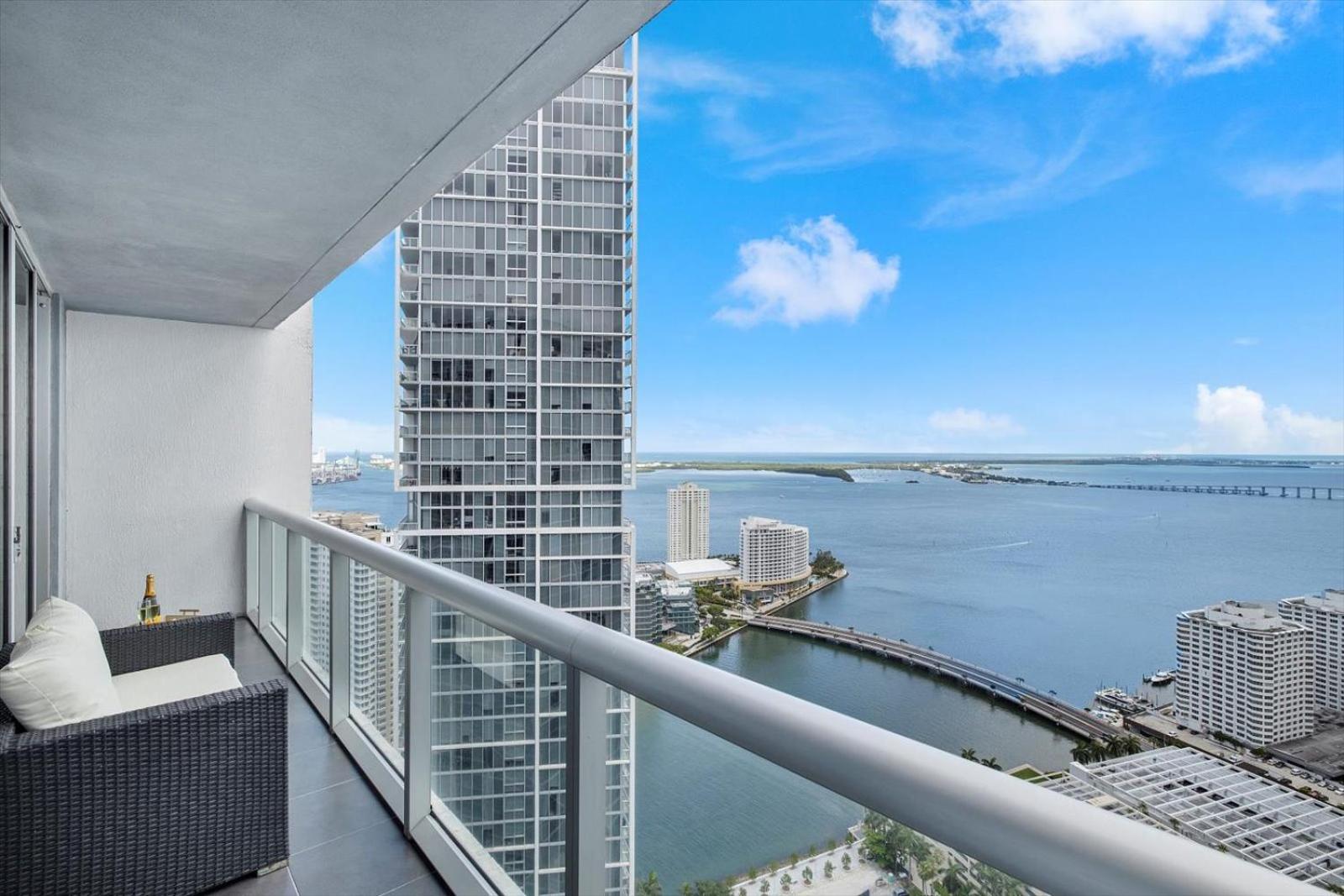 Marvelous Apartment In Brickell Маямі Екстер'єр фото