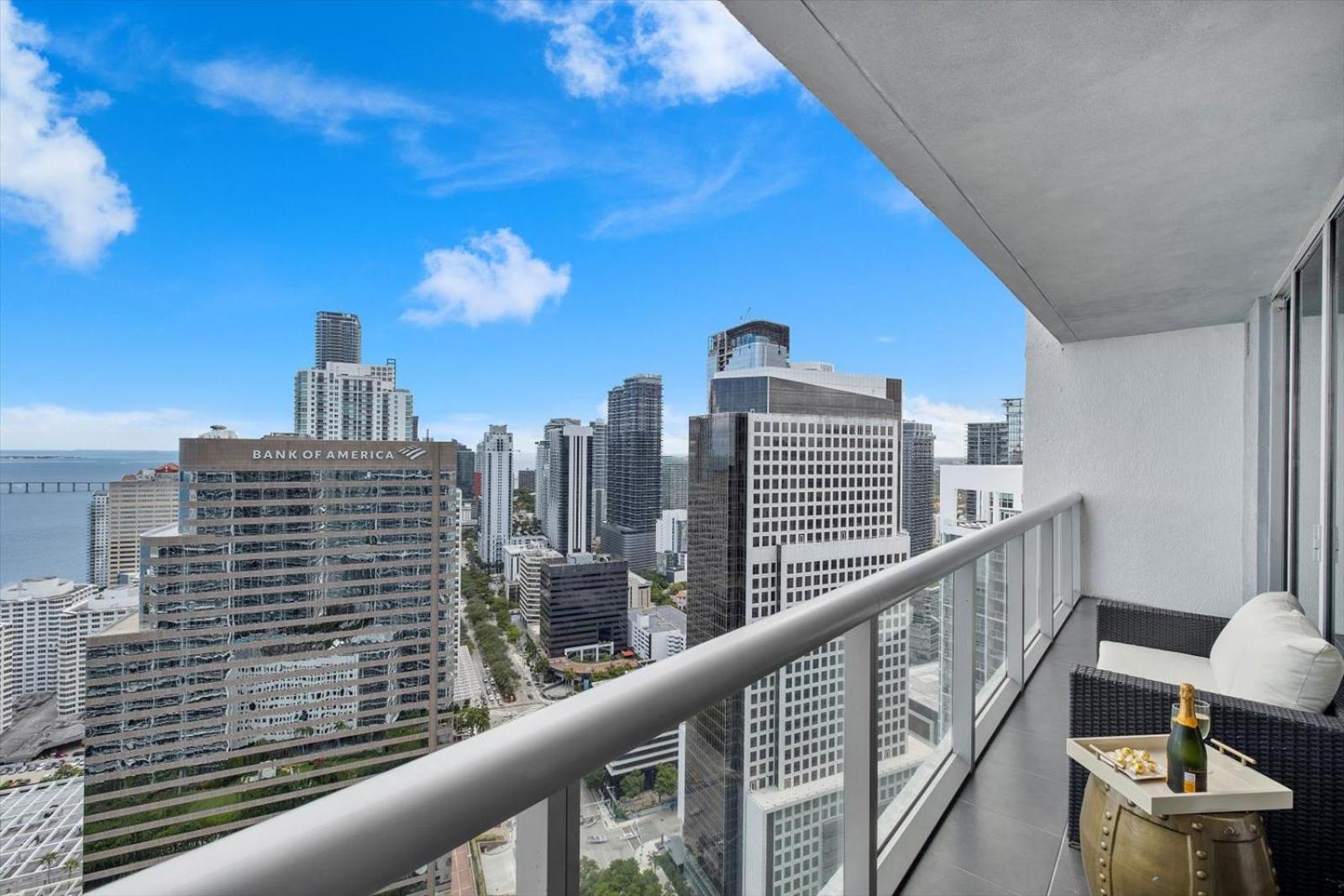 Marvelous Apartment In Brickell Маямі Екстер'єр фото